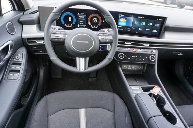 New 2026 Hyundai Sonata SEL FWD image 14