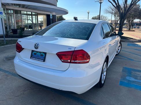 Used 2012 Volkswagen Passat 2.5 SE image 5
