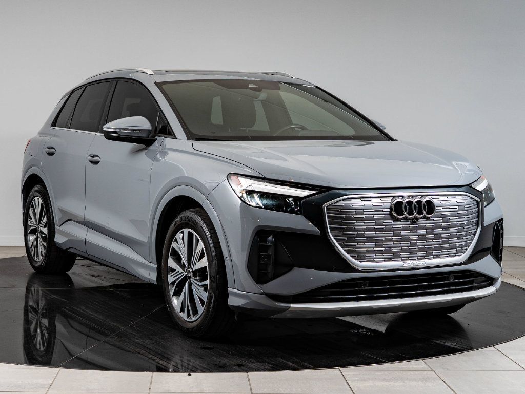 Used 2023 Audi Q4 e-tron Premium Plus w/ Premium Plus RWD image 12