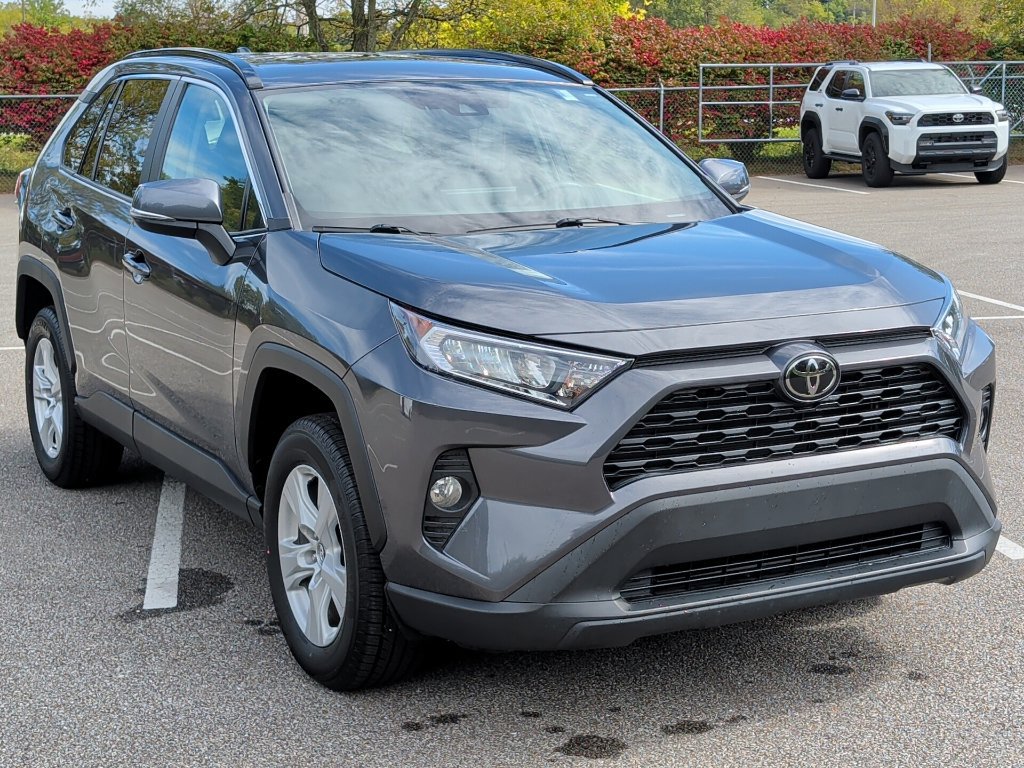 Certified 2021 Toyota RAV4 XLE w/ Convenience Package AWD/4WD image 12