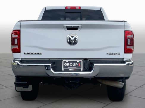 Used 2019 RAM 2500 Laramie AWD/4WD image 5