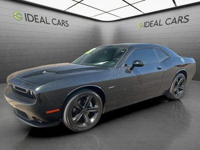 Used 2017 Dodge Challenger R/T