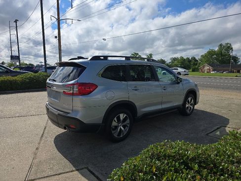 Used 2025 Subaru Ascent Premium AWD/4WD image 5