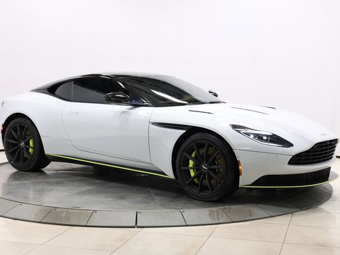 Used 2020 Aston Martin DB11 AMR image 75