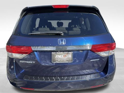 Used 2016 Honda Odyssey SE image 4