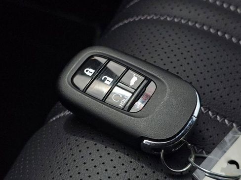 New 2026 Honda HR-V EX-L image 35