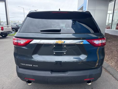 Used 2019 Chevrolet Traverse LT w/ LT Premium Package AWD/4WD image 7