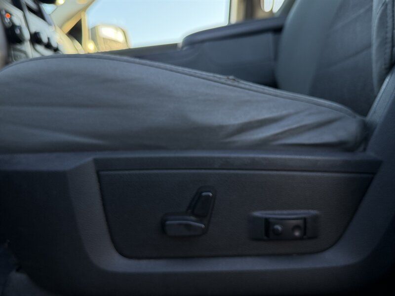 Used 2016 RAM 1500 Big Horn AWD/4WD image 23