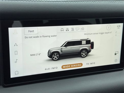 Used 2024 Land Rover Defender 110 X-Dynamic SE image 30