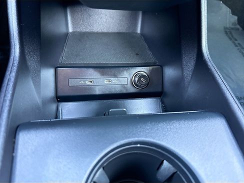 Certified 2024 Audi Q4 e-tron Premium Plus image 31