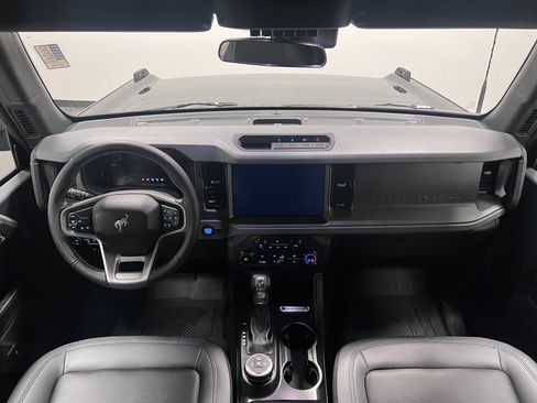 Used 2024 Ford Bronco Big Bend image 12
