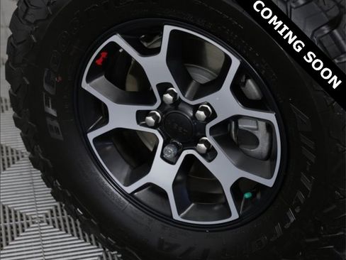 Used 2021 Jeep Wrangler Unlimited Rubicon w/ Cold Weather Group image 6