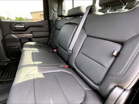 Used 2021 Chevrolet Silverado 1500 LTZ w/ Technology Package AWD/4WD image 24