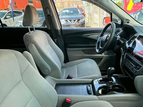 Used 2017 Honda Pilot EX image 6