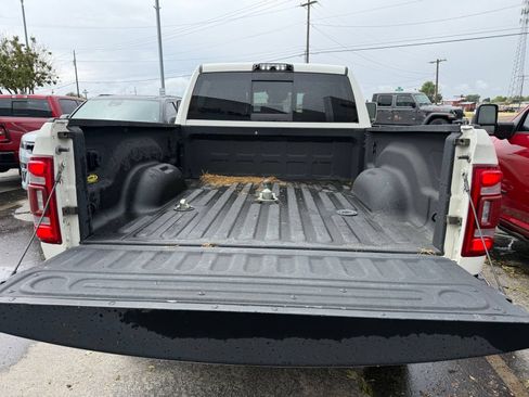 Certified 2019 RAM 2500 Laramie AWD/4WD image 7