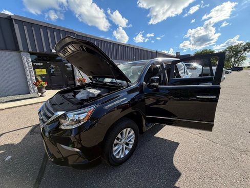 Used 2016 Lexus GX 460 w/ Premium Package AWD/4WD image 45