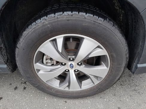 Used 2023 Subaru Ascent Premium w/ Convenience Package image 45