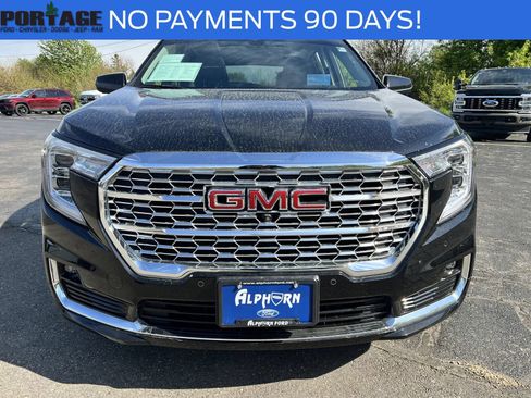 Used 2023 GMC Terrain Denali w/ LPO, Floor Liner Package AWD/4WD image 44
