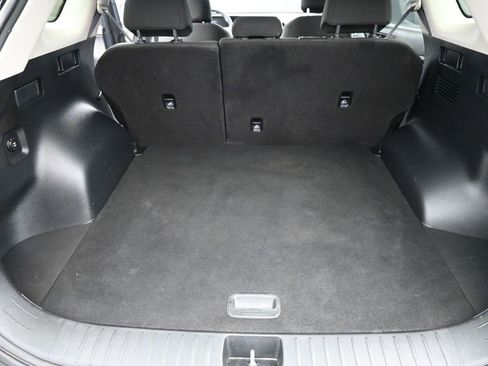 Used 2023 Kia Sportage LX image 14