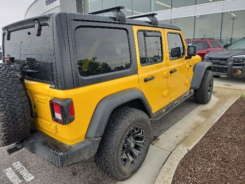Used 2019 Jeep Wrangler Unlimited Sport S AWD/4WD image 5