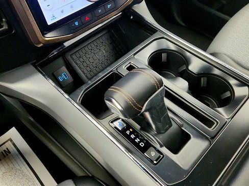 Used 2024 Ford F150 Lightning Lariat image 16