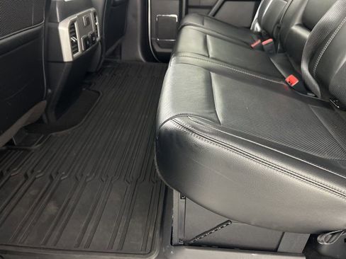 Used 2019 Ford F250 Lariat w/ Lariat Ultimate Package image 37