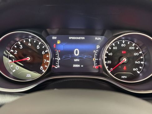 Used 2019 Jeep Compass Latitude w/ Popular Equipment Group AWD/4WD image 17
