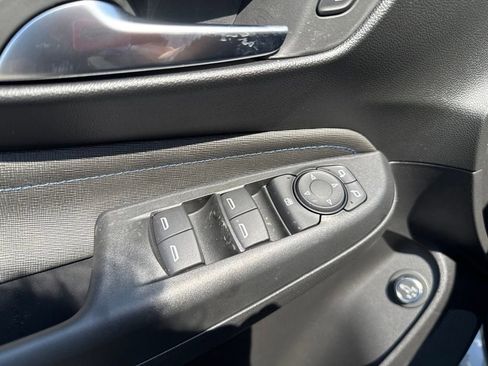 New 2026 Buick Envista Sport Touring w/ Convenience I Package FWD image 20