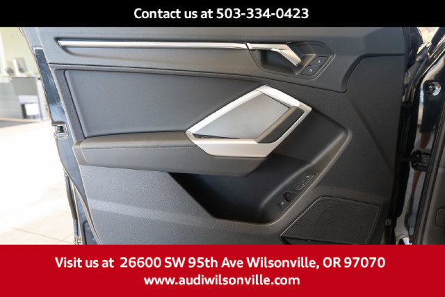 Used 2025 Audi Q3 2.0T Premium Plus w/ Premium Plus Package AWD/4WD image 23