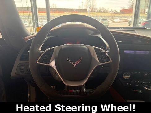 Used 2015 Chevrolet Corvette Z06 w/ Z07 Performance Package image 10