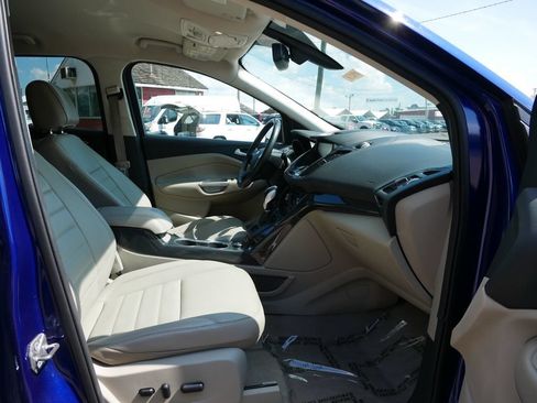 Used 2015 Ford Escape Titanium AWD/4WD image 8