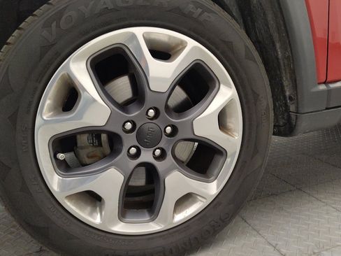 Used 2021 Jeep Compass Limited AWD/4WD image 31