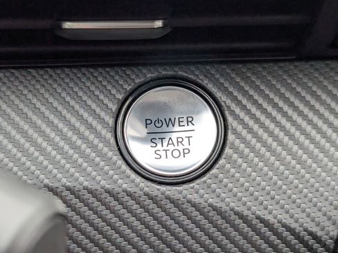 Used 2025 Ford Mustang Mach-E Premium RWD image 33