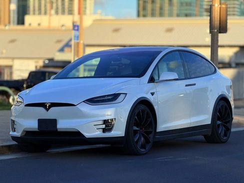 Used 2019 Tesla Model X Performance image 1