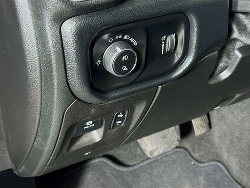 Used 2020 RAM 1500 Lone Star image 10