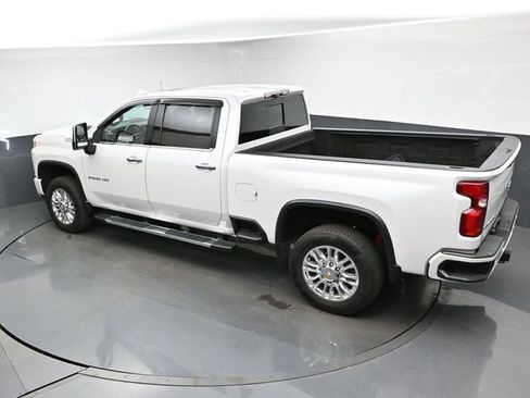 Used 2021 Chevrolet Silverado 2500 High Country w/ Z71 Off-Road Package AWD/4WD image 21