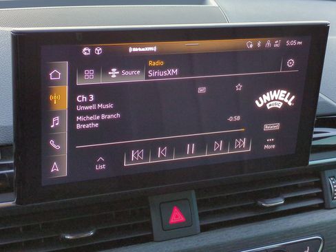 Used 2022 Audi A4 2.0T Premium Plus w/ Premium Plus Package image 23