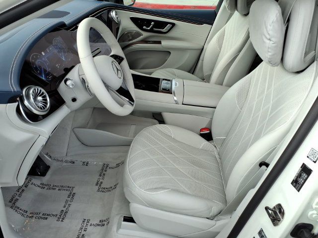 Used 2023 Mercedes-Benz EQS 580 4MATIC SUV image 13