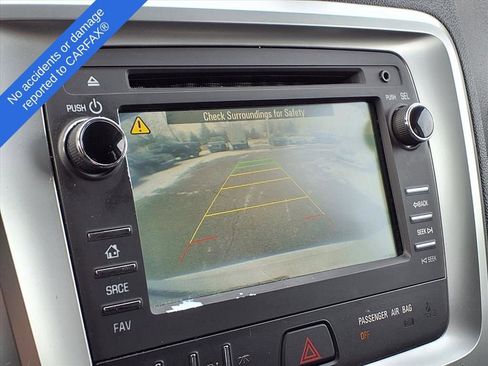 Used 2016 GMC Acadia SLE image 29