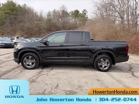 Used 2025 Honda Ridgeline TrailSport image 7