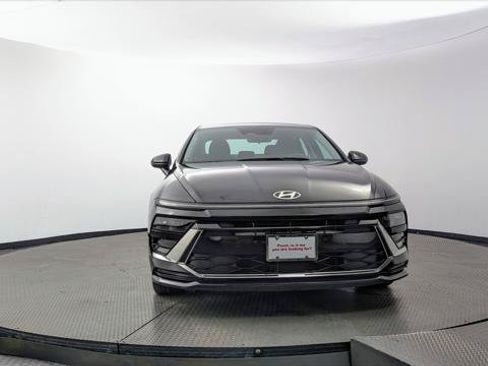 Used 2025 Hyundai Sonata SEL FWD image 12