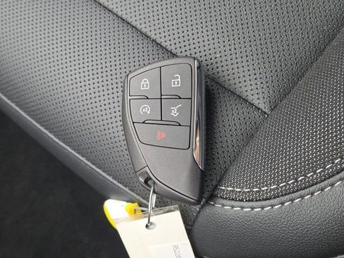 Used 2024 Chevrolet Equinox EV LT w/ Active Safety Package 3 image 33