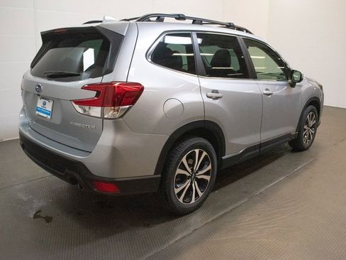 Used 2023 Subaru Forester Limited AWD/4WD image 4