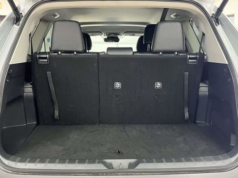 Used 2025 Toyota Grand Highlander FWD image 23
