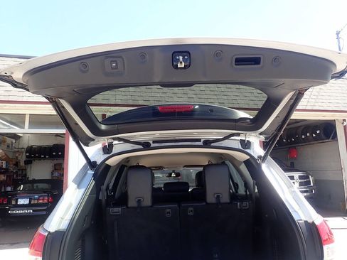 Used 2013 Nissan Pathfinder SL w/ Trailer Tow Pkg AWD/4WD image 25