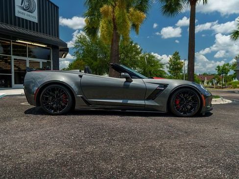 Used 2016 Chevrolet Corvette Z06 w/ 3LZ Preferred Equipment Group RWD image 2