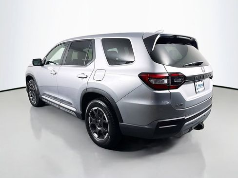 Certified 2024 Honda Pilot EX-L image 5