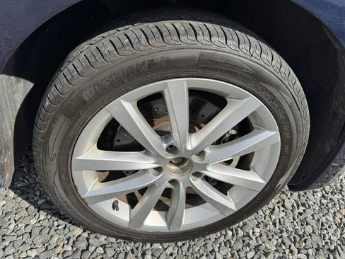 Used 2013 Volkswagen Passat 2.5 SE FWD image 26