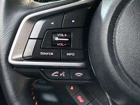 Used 2019 Subaru Crosstrek 2.0i Premium w/ Eyesight System AWD/4WD image 38