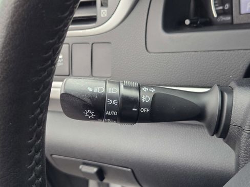 Used 2013 Toyota Camry image 27